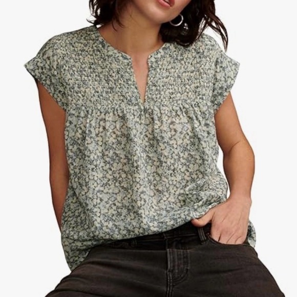Lucky Brand Tops - Lucky Brand green Floral Blouse